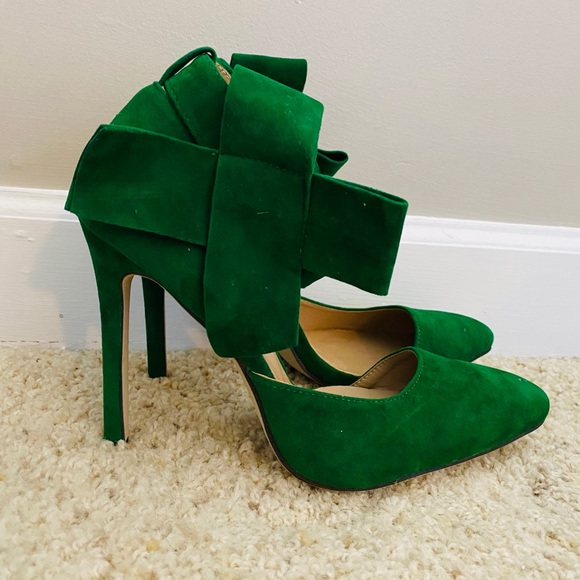 kelly green pumps shoes